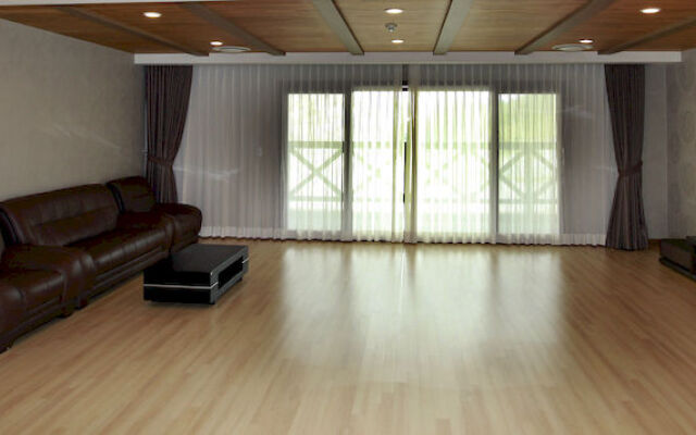 City Park Golf & Hotel