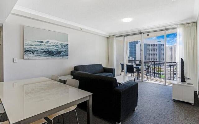 Towers of Chevron - Private Apartments