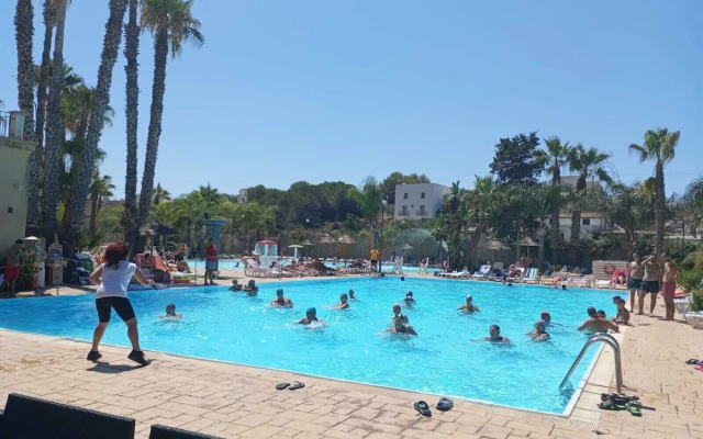 Sporting Club Village