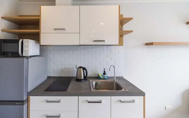 Modern Condo near the Beach - NV5