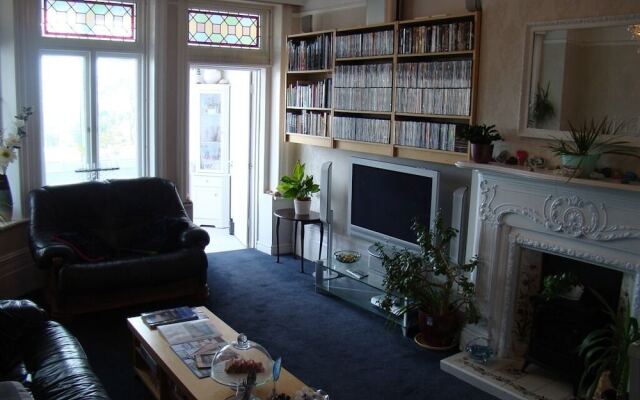 Seaview Guest House
