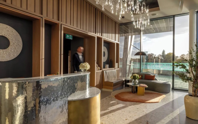 Fulham Pier Hotel
