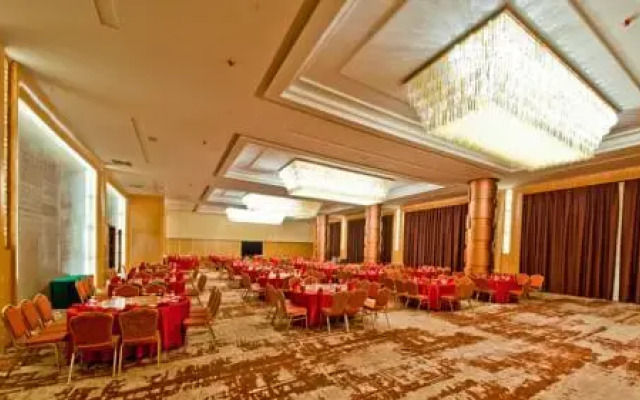 Riz-Carlsen Hotel Dandong