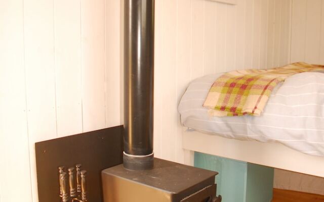 Sindles Farm Shepherd's Huts
