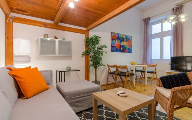 Perilla Apartment