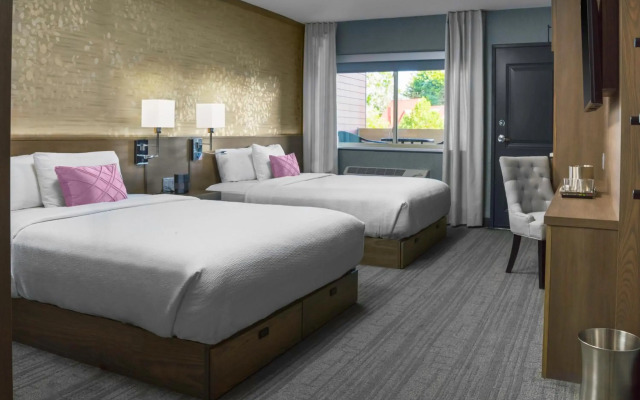 voco Niagara Falls - The Cadence by IHG