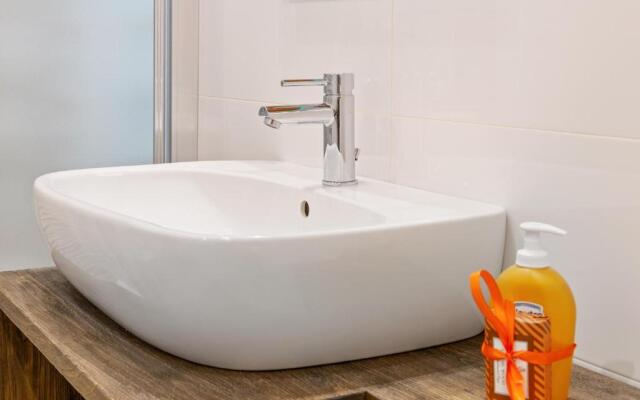 Devon Metro Studio Apartments