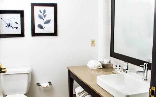 Country Inn & Suites by Radisson, Winchester, VA