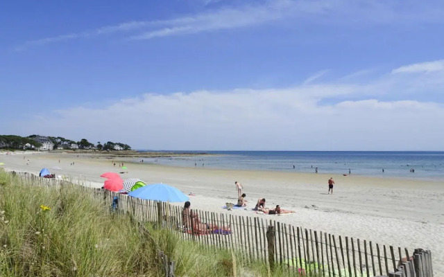 Classic Breton Holiday Home in Sarzeau