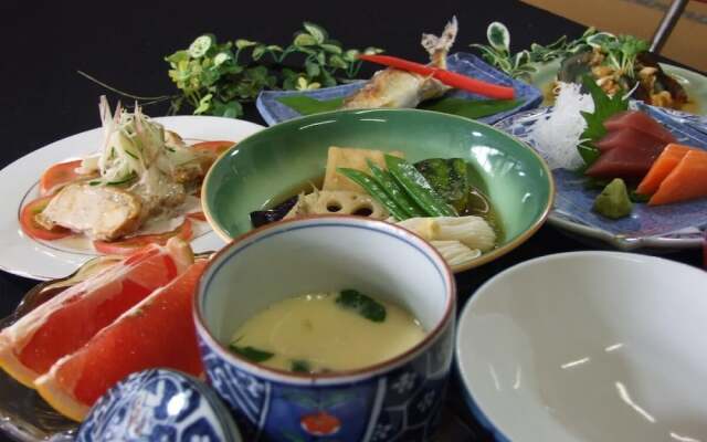 Akakuraonsen Mogamiso