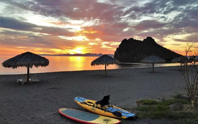 Casa Sierra by Casago