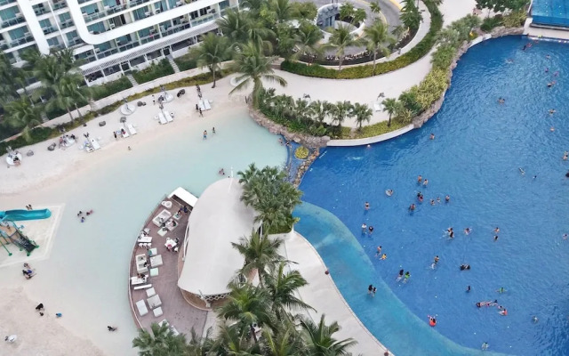 Shir Hub at Azure Urban Residences