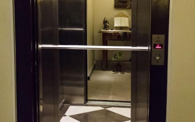 Lemes Hotel