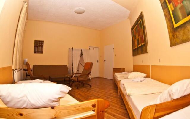 Totu Hostel
