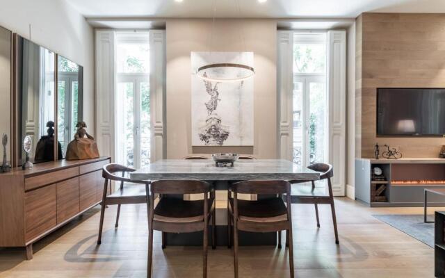 PYR Select Salamanca Luxury VI