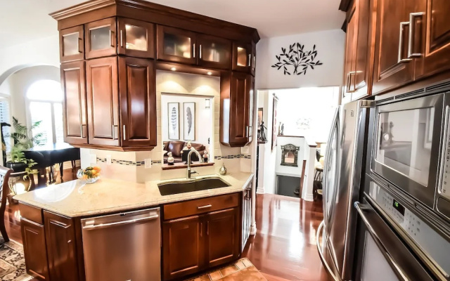 Graystone Bed and Breakfast