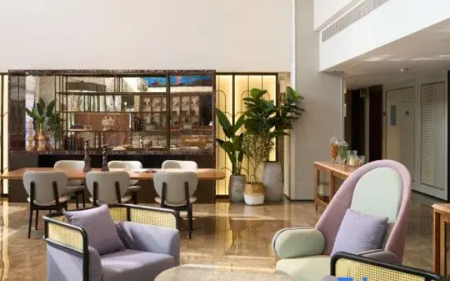 Shanghai Lingang Oriental Pearl Mercure Hotel