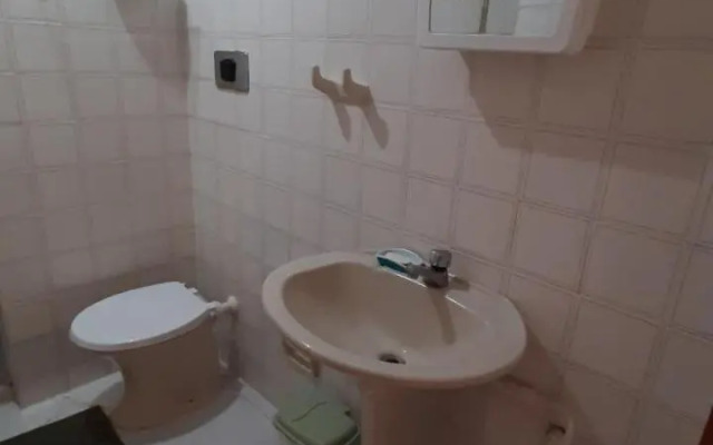 Apto Peró Cabo Frio 700m da Praia