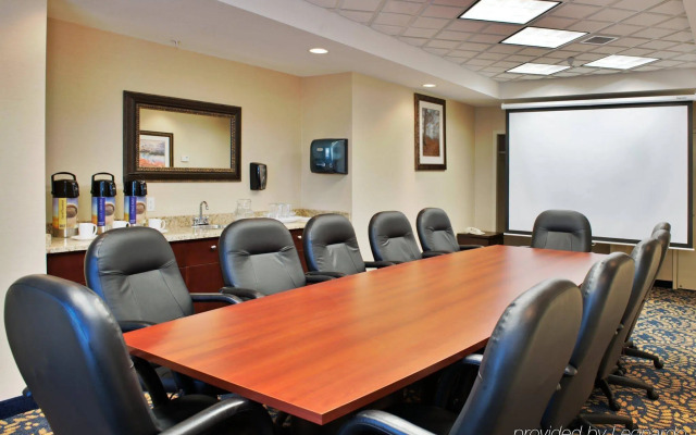 Holiday Inn Express Hotel & Suites Edson by IHG