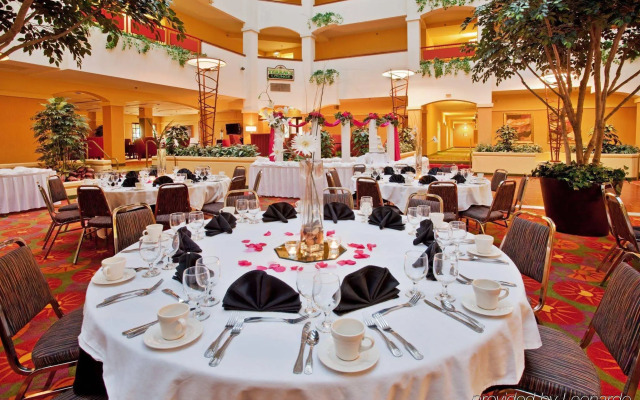 Holiday Inn Hotel & Suites Springfield - I-44 by IHG