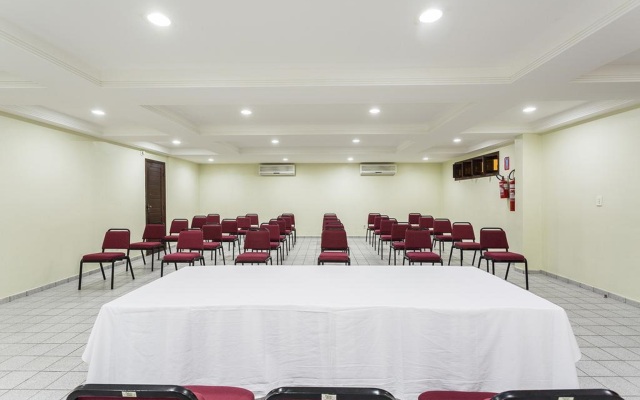 Pizzato Praia Hotel