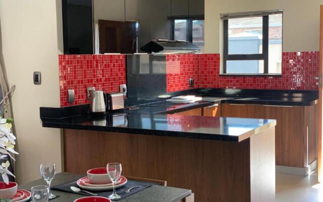 66 Dorp Street Apartment