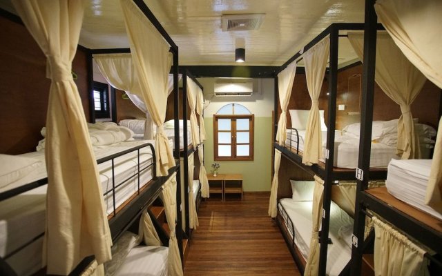 501 Merchant Bed & Breakfast - Hostel