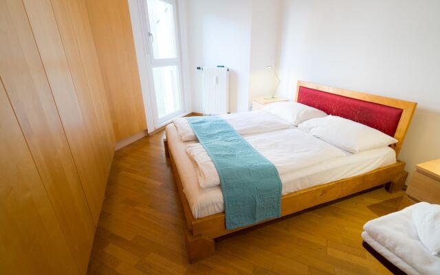 Vienna Residence Elegant Apartment for 2 Near the Famous Mariahilferstrasse