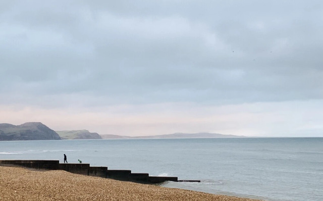 Seaward