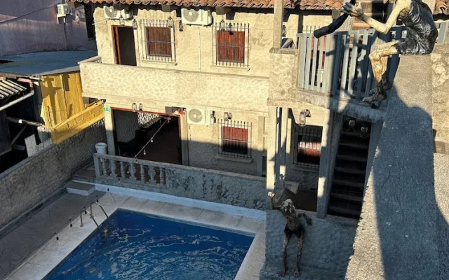 Hostal casa de las gargolas