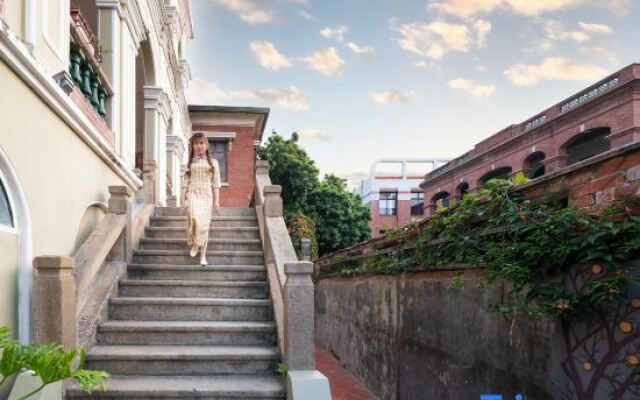 Yuanzhongyuan Leisure Holiday Villa