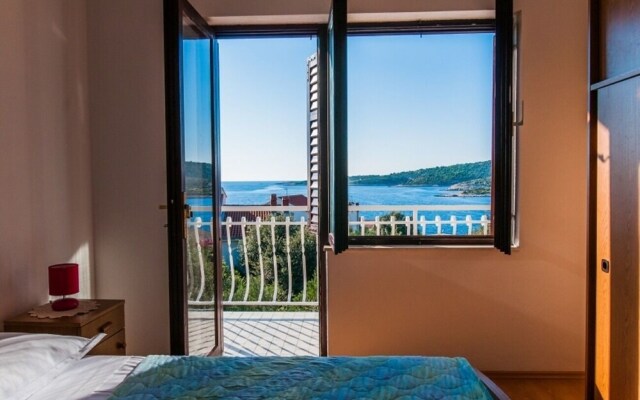 Antev - 80m From the sea With Parking - A2