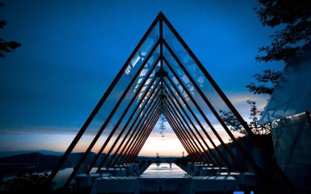 Yunfuli Cliff Hotel, Qili Pingye Luxury Hotel