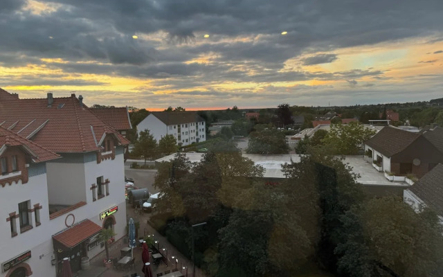 4 room new apartment center contactless