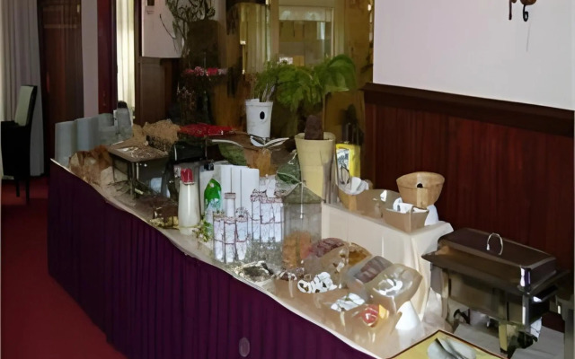 Hotel Riche