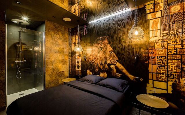 Love Hotel a Paris - Adults Only