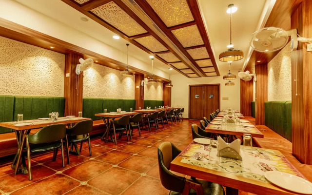 Hotel Akshay Grand