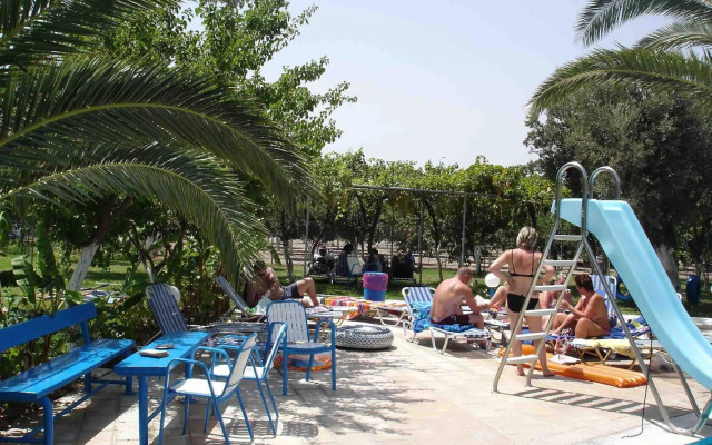 Garden Hotel