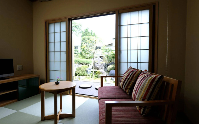 Oyado Ikegami