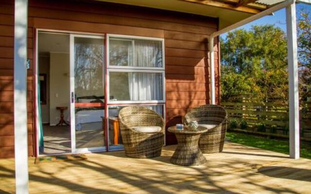 Martinborough Experience Accommodation Bed & Breakfast