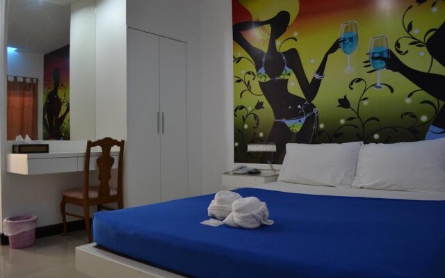 Romantic Hotel