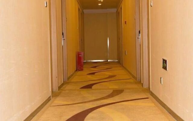 Super 8 Hotel Hepingli - Beijing