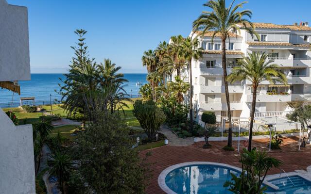 Playa real beach apartment Marbesa