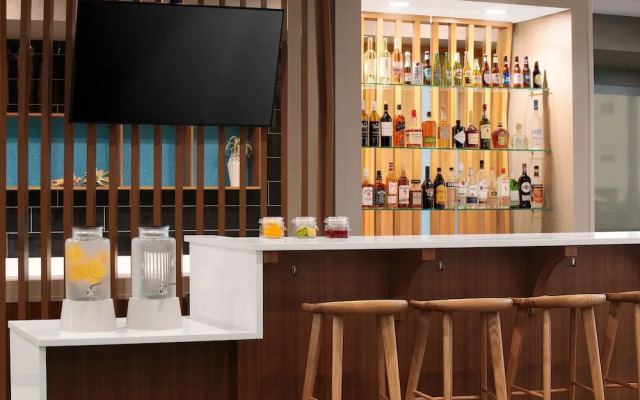 Springhill Suites By Marriott Roanoke North