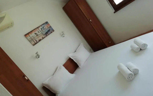 Guest House Kera