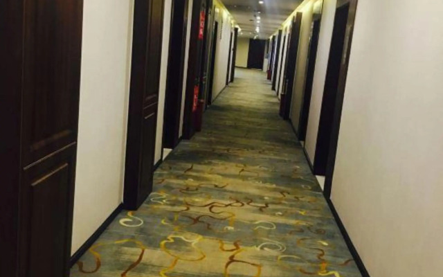 Suining Yaxia Hotel (Logistic Port Jianxuan City)