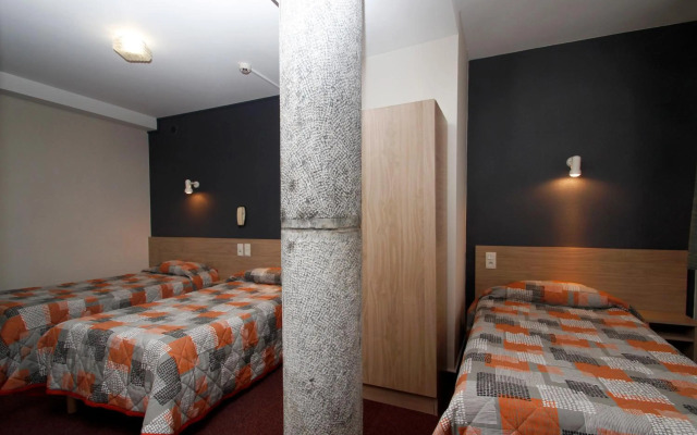 Hotel Montfort