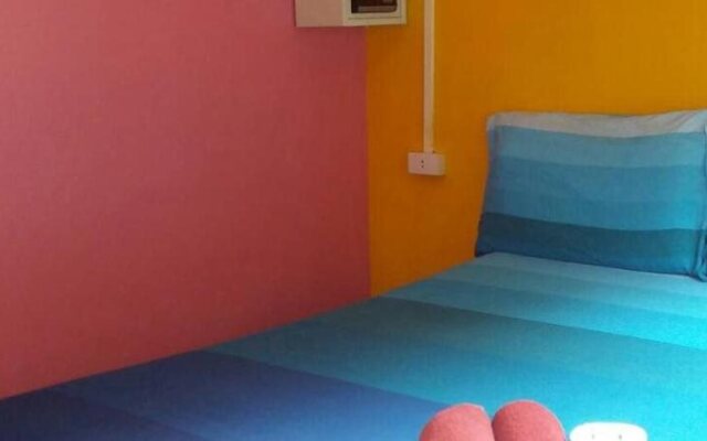 Yellowsun Guesthouse Aonang