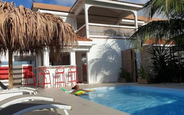 Gite Corossol Martinique piscine privée, résidence naturiste