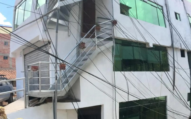 Panoramic independent apartment-Regen Wasi